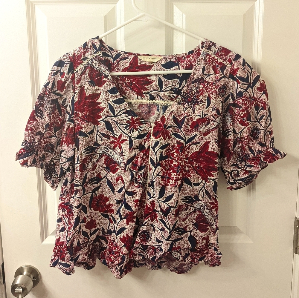 Lucky Brand bohemian floral top size small